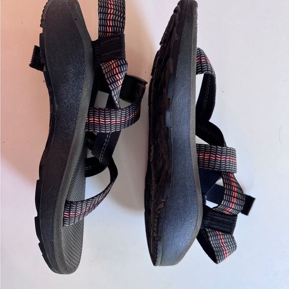 Chaco sandals - Mega-Z style, men’s size 8 - Picture 7 of 7